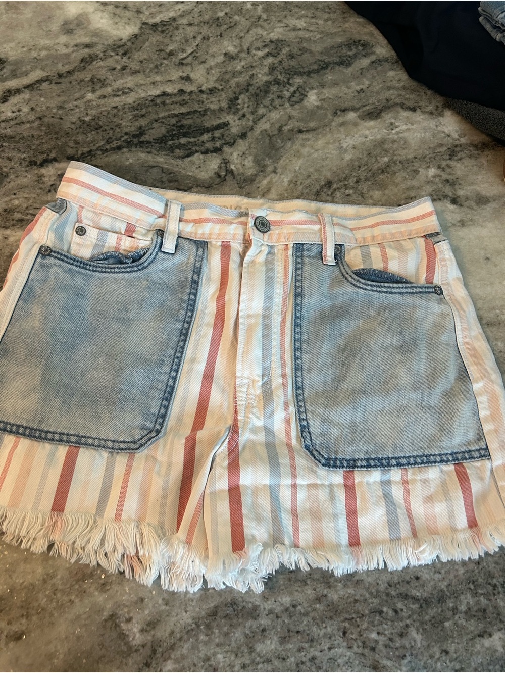Anerican eagle Striped Fringe Hem Denim-Patch shorts - Pastel Stripe size 8